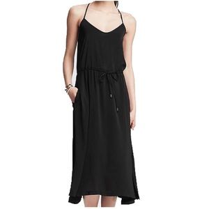 Silky black Banana Ruplic midi dress!